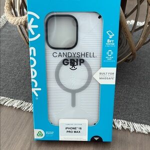 Speck Black and White Case with Grip Design